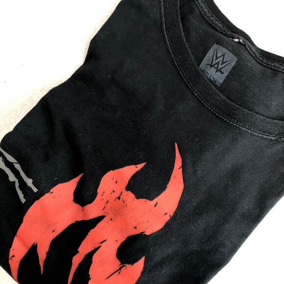 WWE Seth Rollins Black T-shirt - Picture 1 of 10